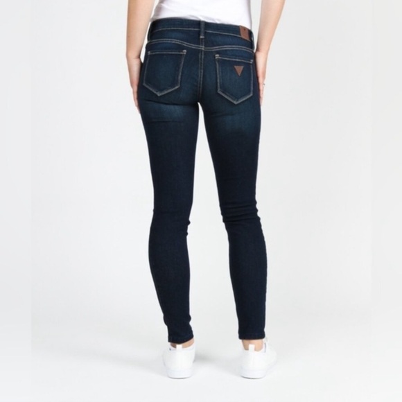 Guess Woman’s Power Skinny Low Rise Blue Jeans  Size 30 - Picture 2 of 10